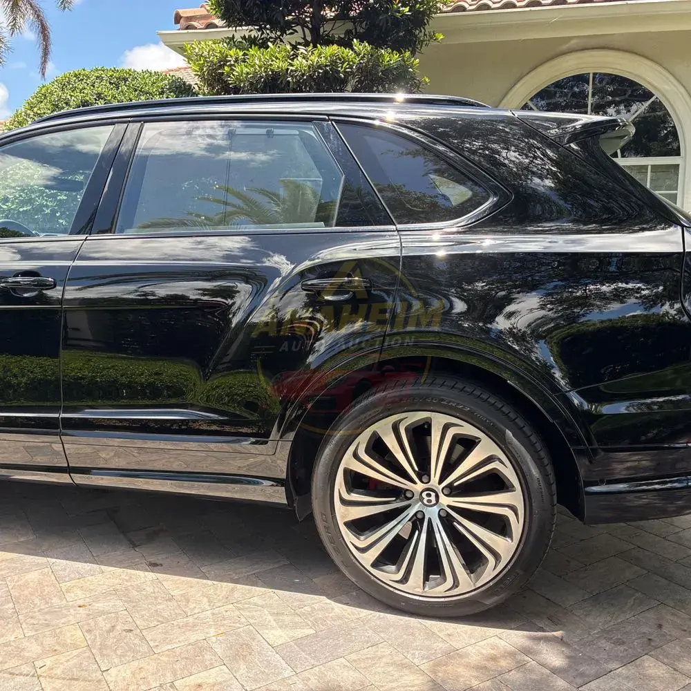 2023 Bentley Bentayga Base