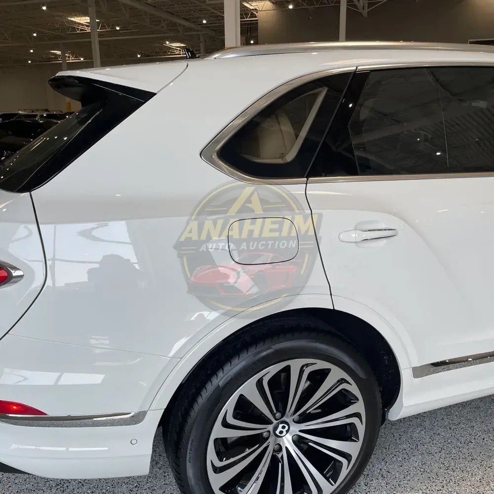 2024 Bentley Bentayga Base