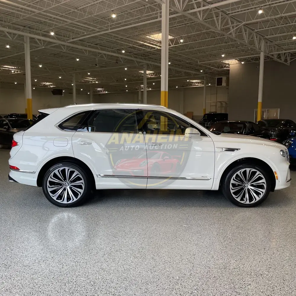 2024 Bentley Bentayga Base