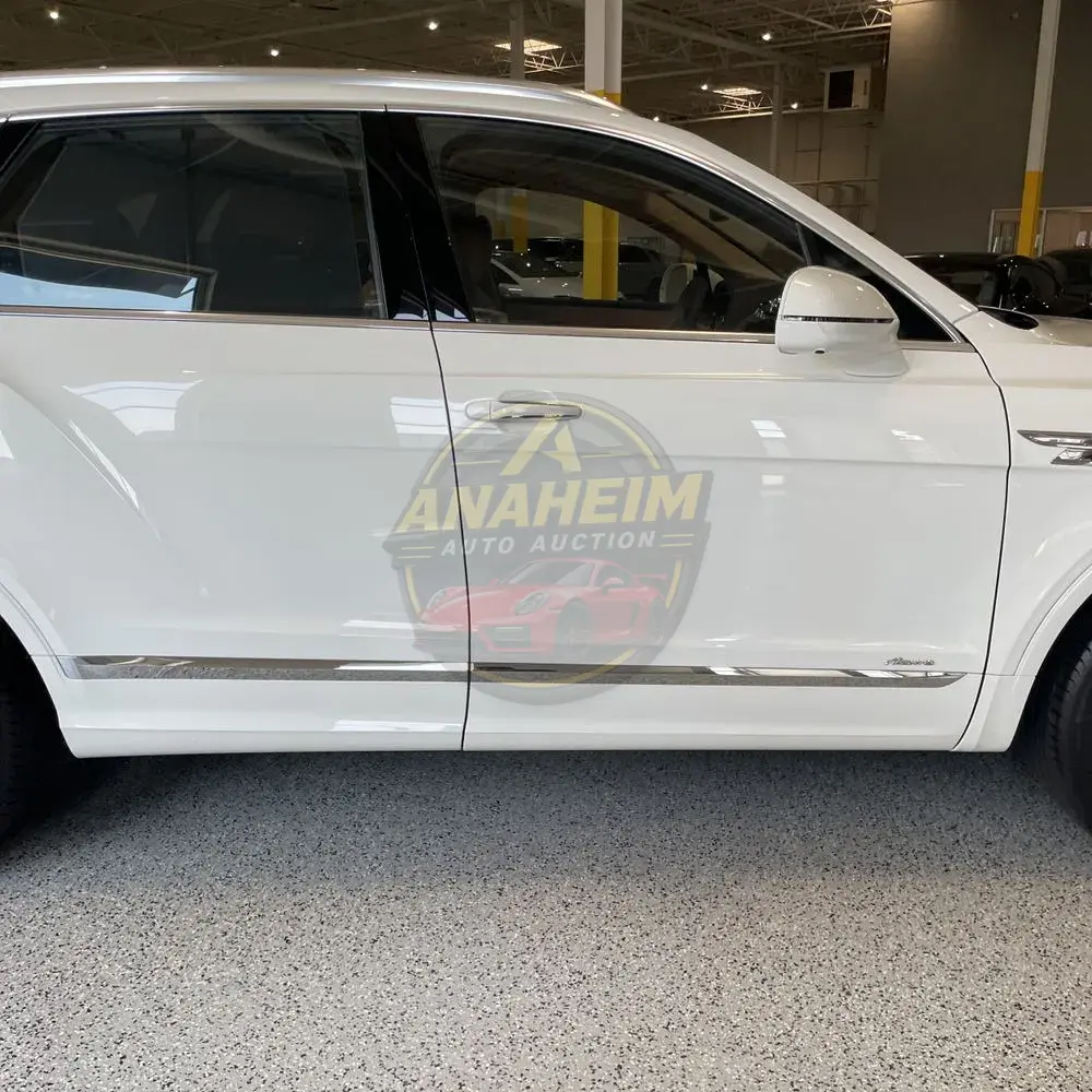 2024 Bentley Bentayga Base