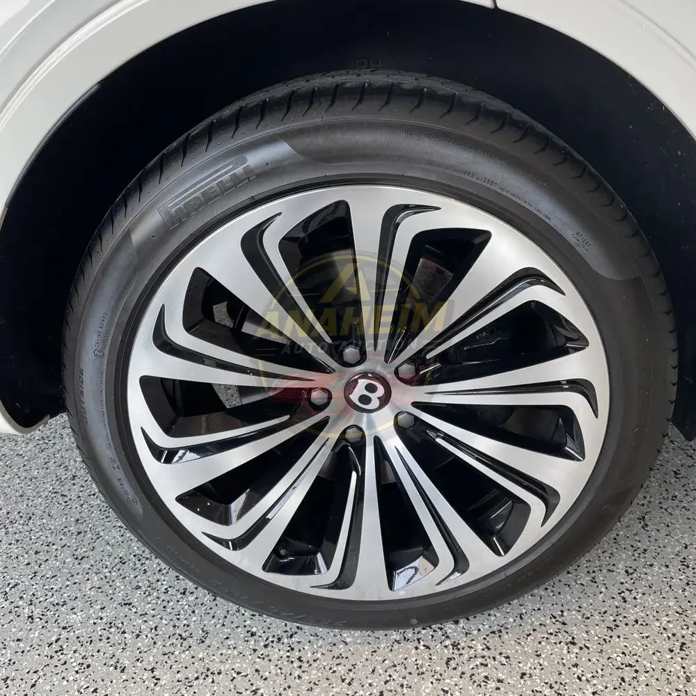 2024 Bentley Bentayga Base