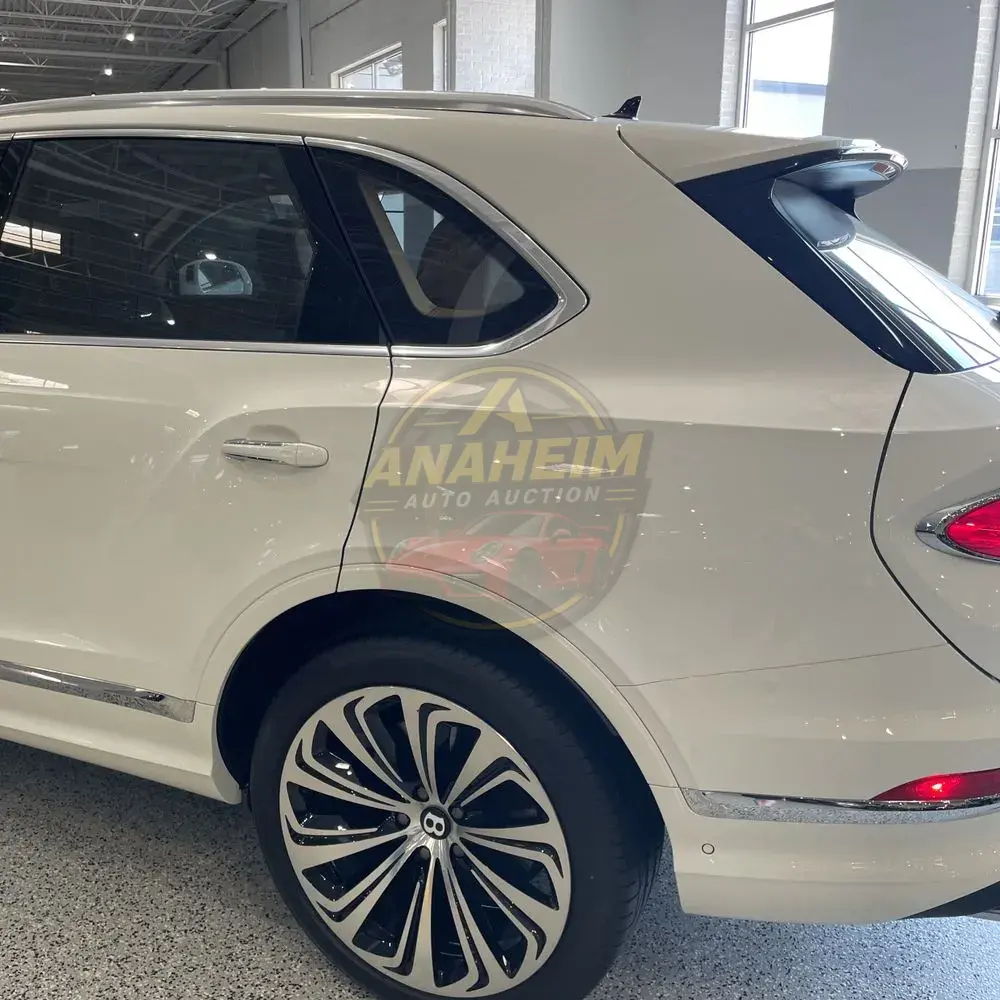 2024 Bentley Bentayga Base