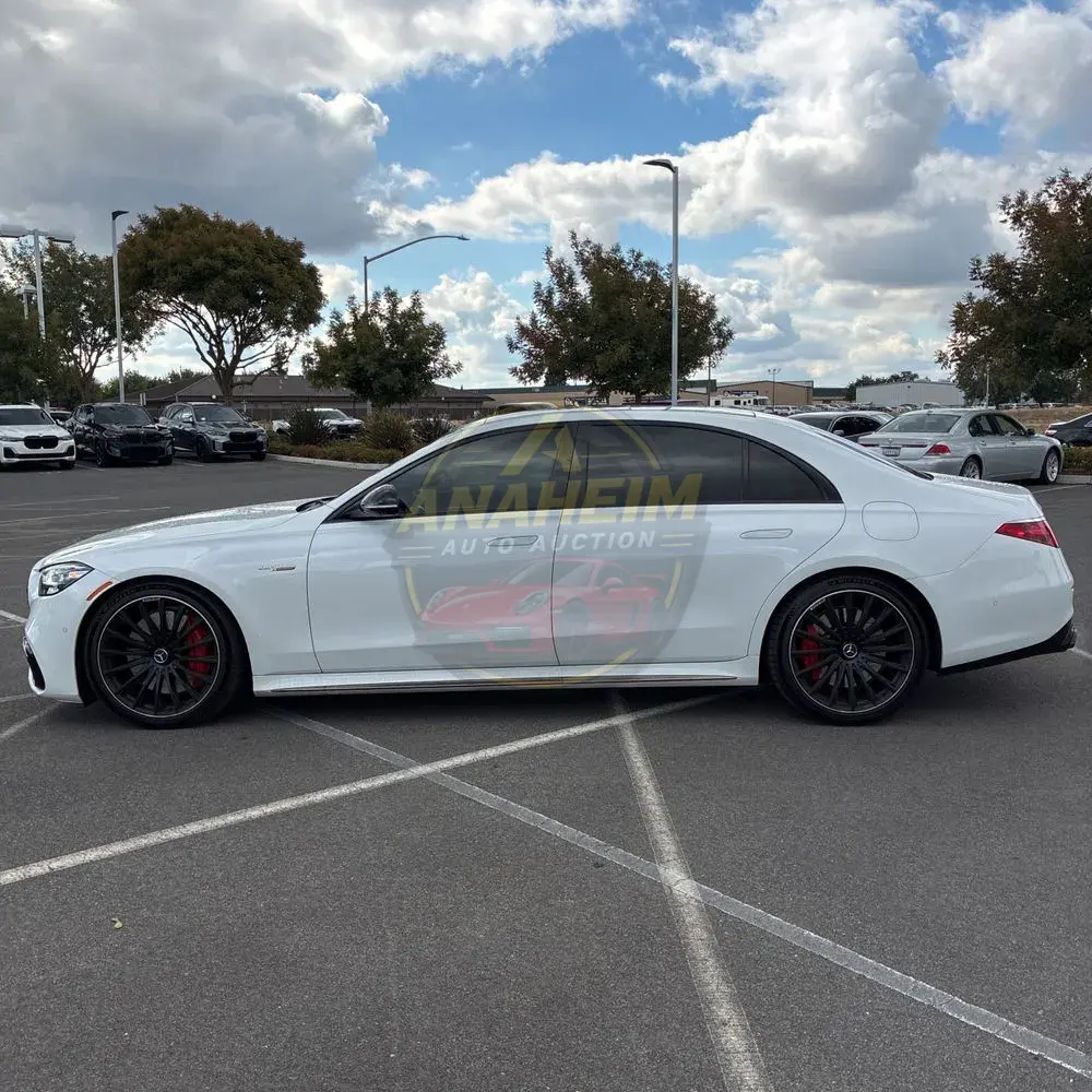 2025 Mercedes-Benz S-Class AMG S 63 E Performance
