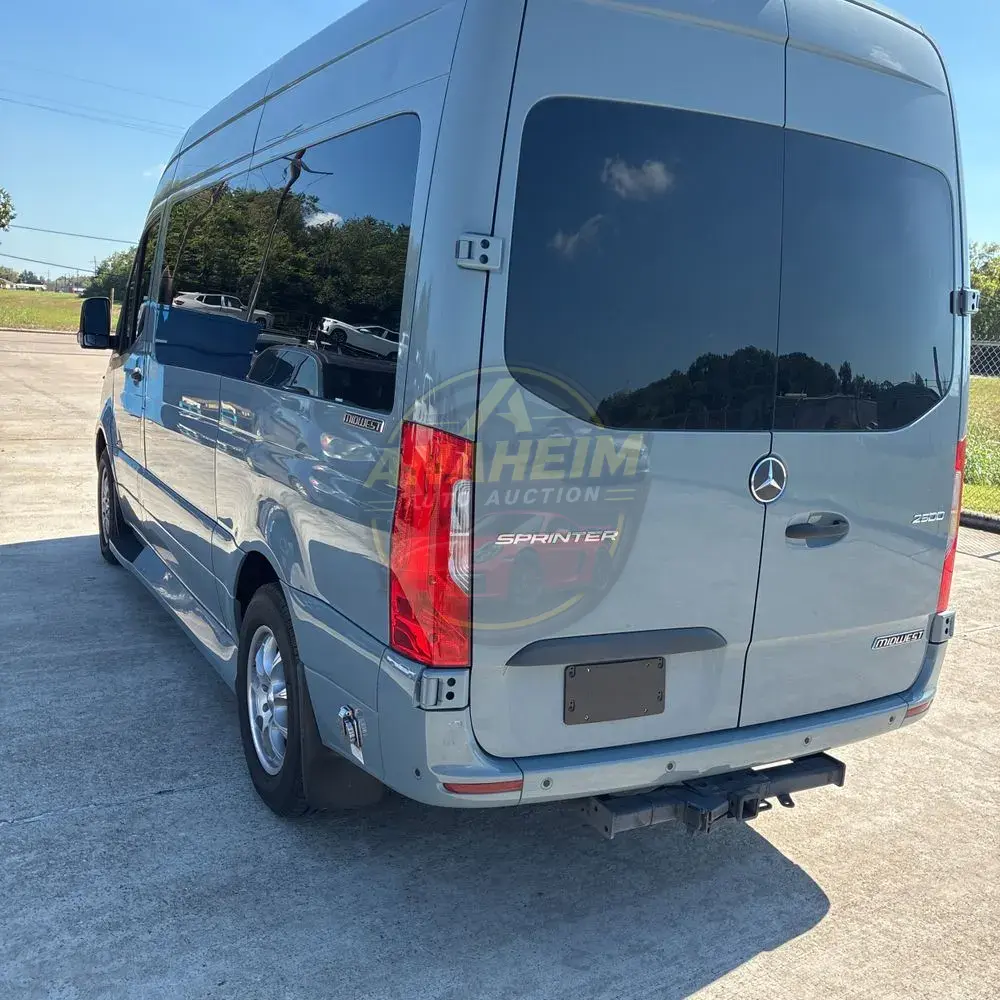2022 Mercedes-Benz Sprinter 2500 High Roof Wagon 6cyl 170WB