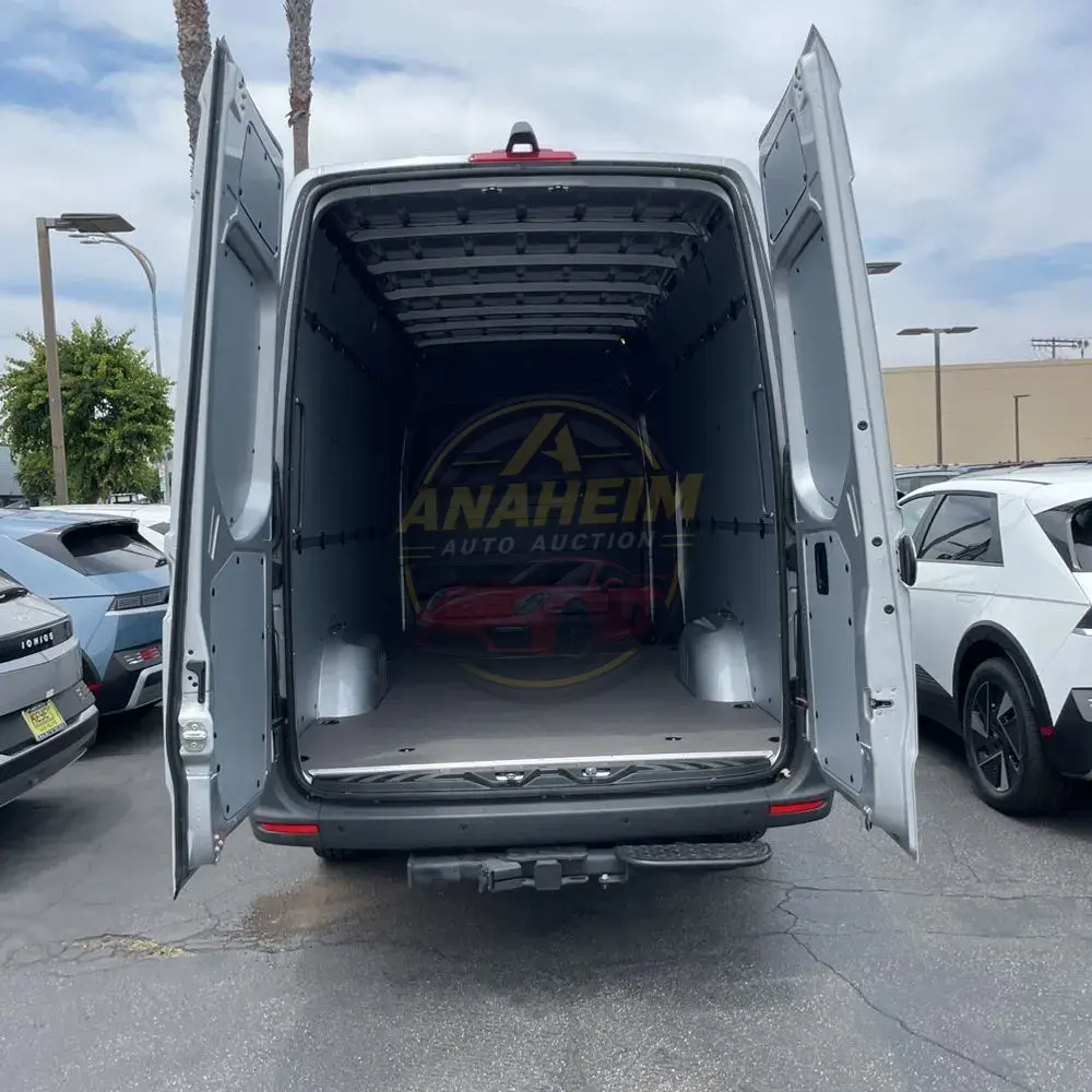2022 Mercedes-Benz Sprinter 2500