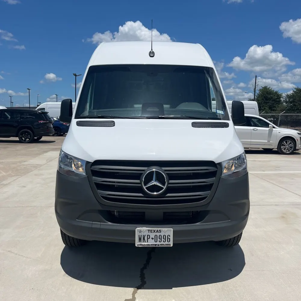 2025 Mercedes-Benz Sprinter 2500