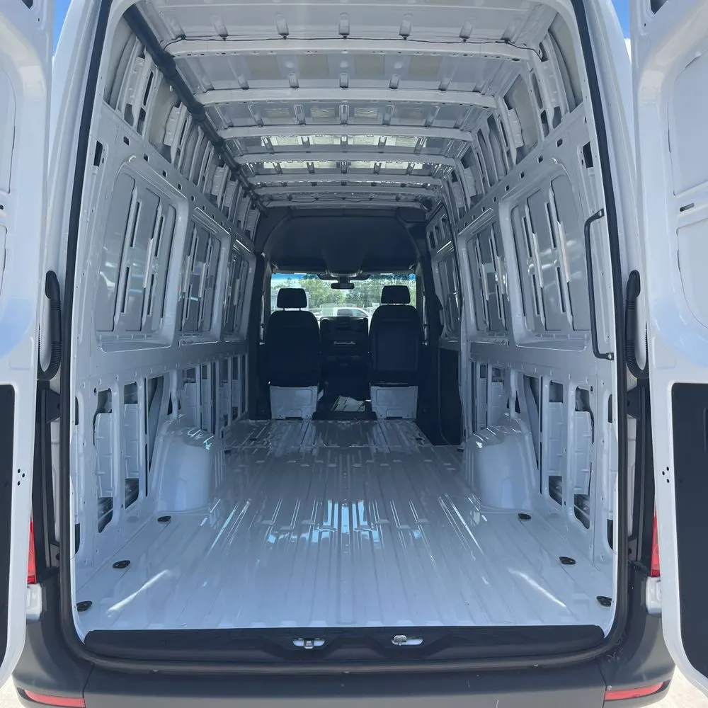 2025 Mercedes-Benz Sprinter 2500