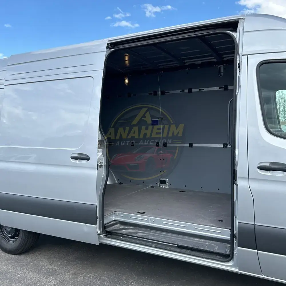 2024 Mercedes-Benz Sprinter 2500