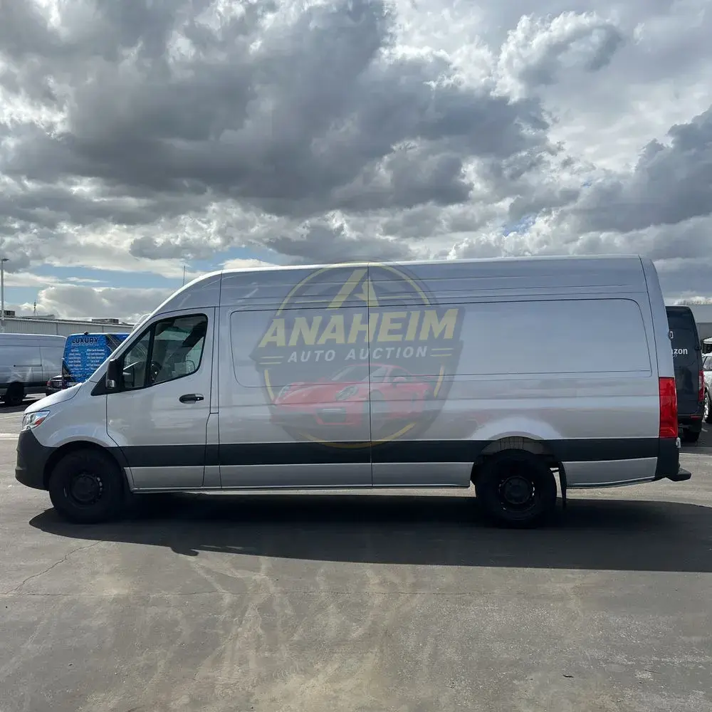 2024 Mercedes-Benz Sprinter 2500