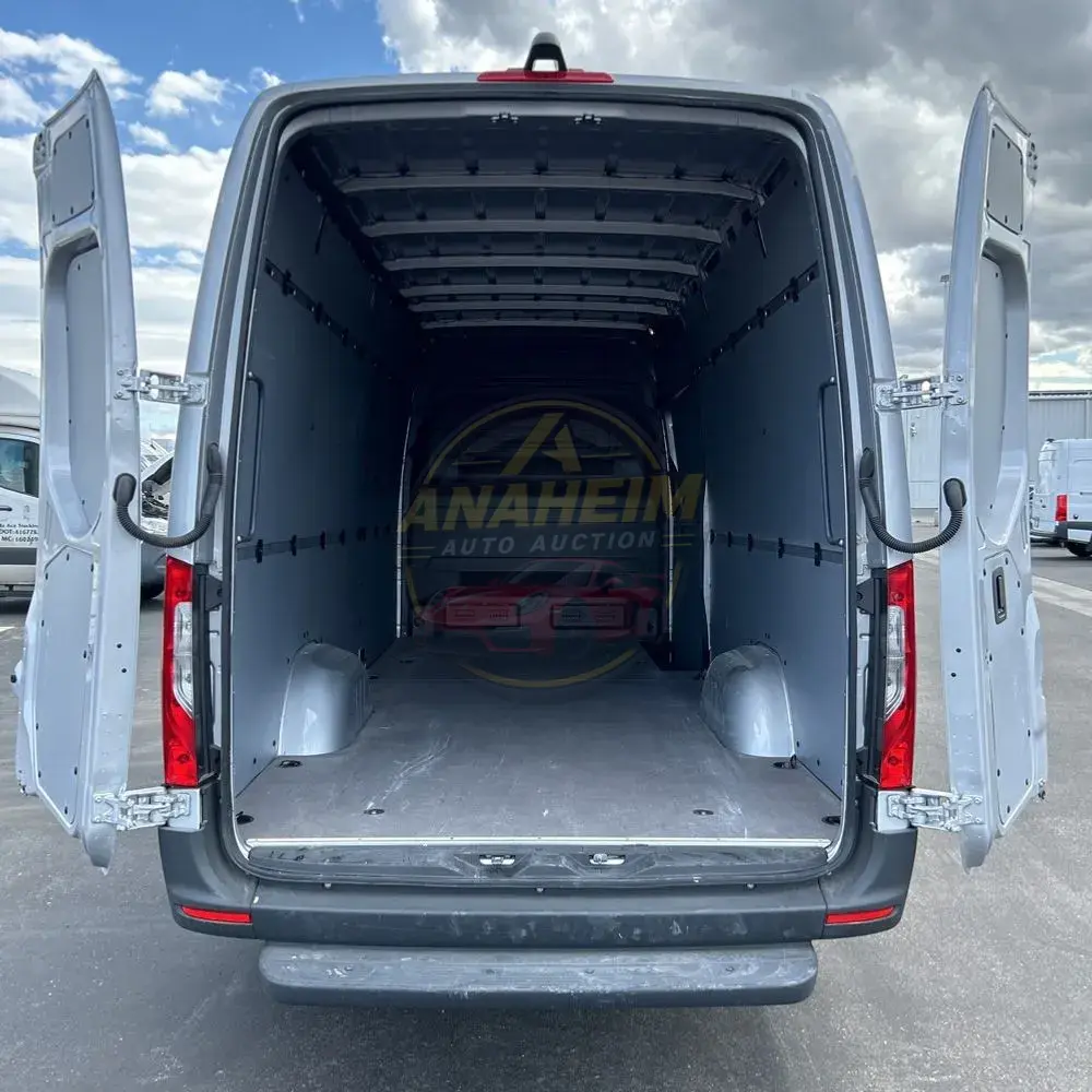 2024 Mercedes-Benz Sprinter 2500