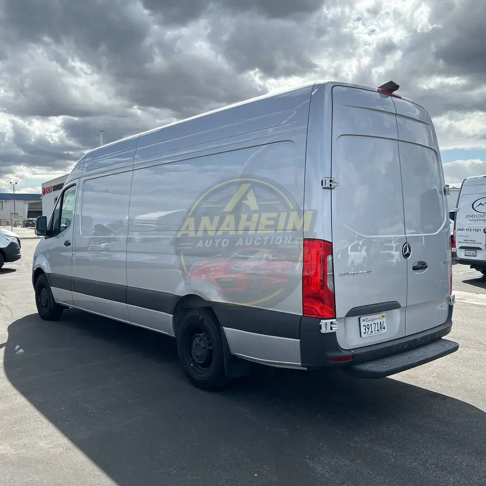 2024 Mercedes-Benz Sprinter 2500