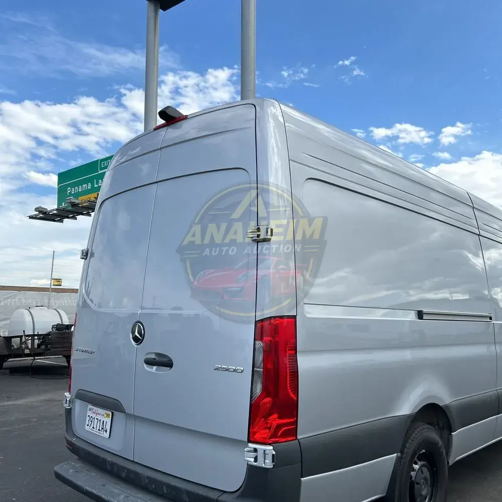 2024 Mercedes-Benz Sprinter 2500