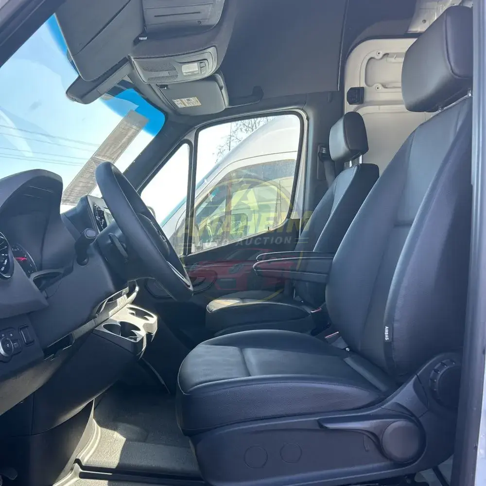 2023 Mercedes-Benz Sprinter 2500