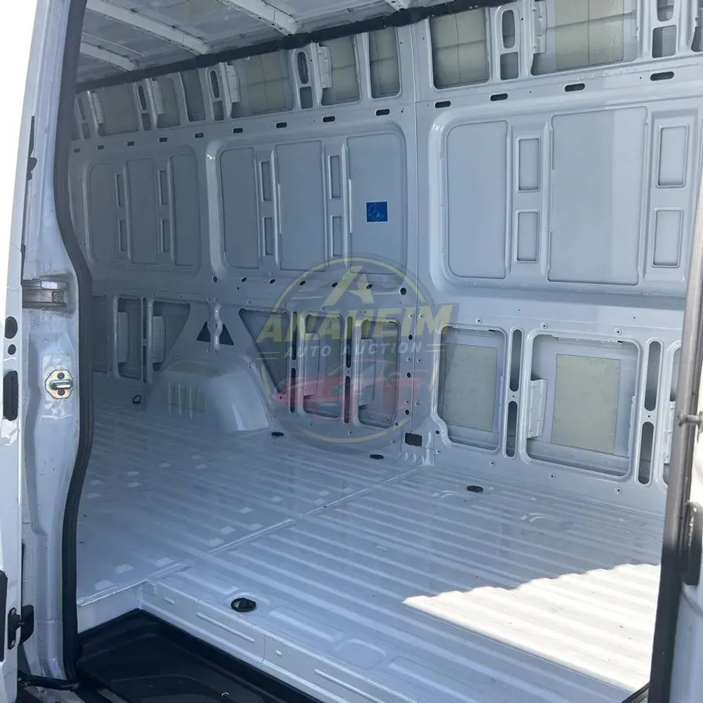 2023 Mercedes-Benz Sprinter 2500