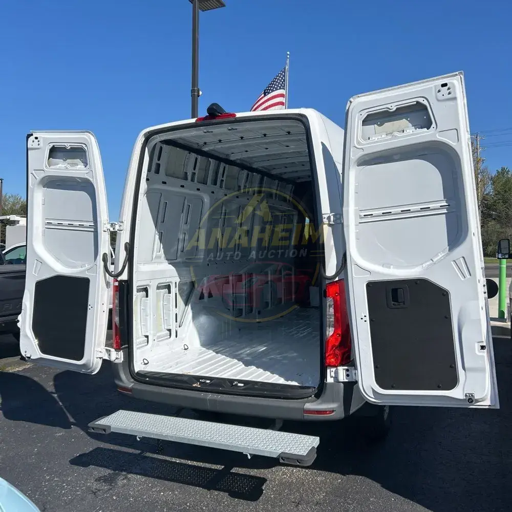 2023 Mercedes-Benz Sprinter 2500