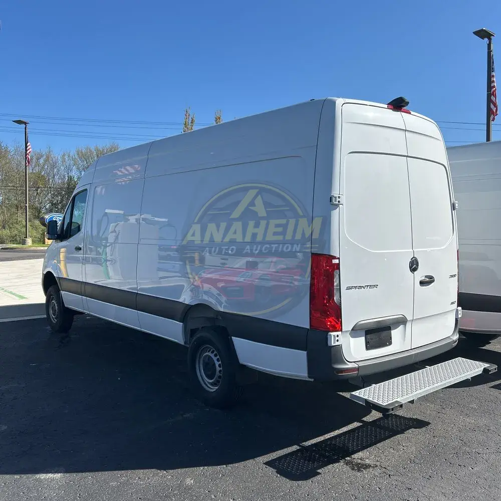 2023 Mercedes-Benz Sprinter 2500