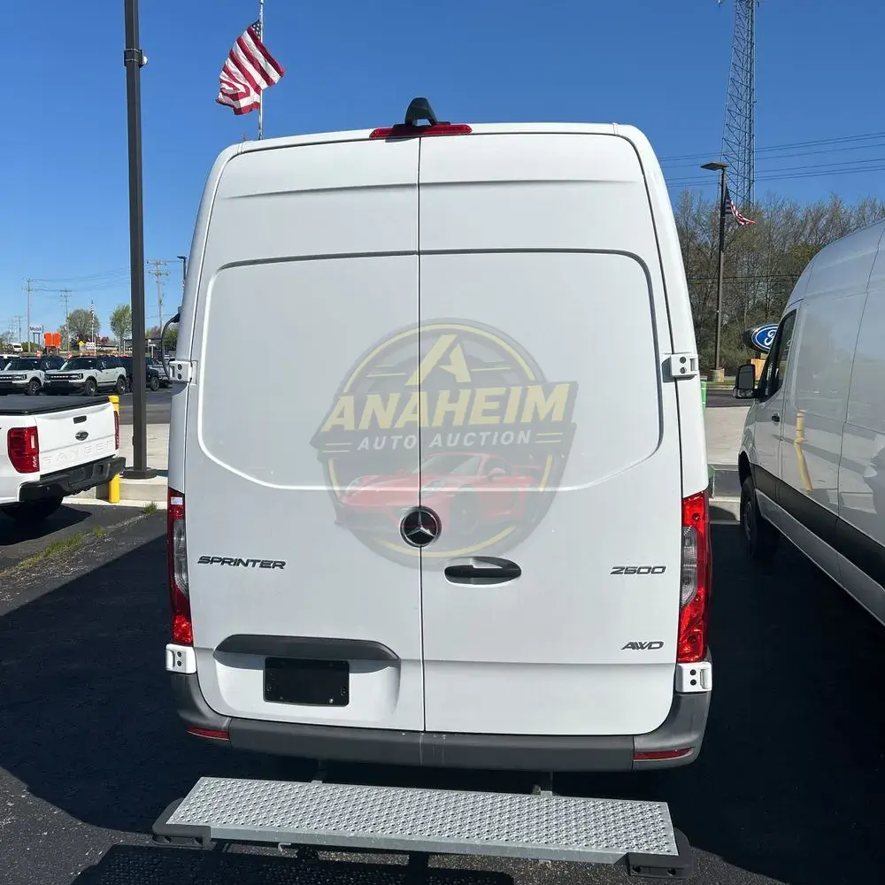 2023 Mercedes-Benz Sprinter 2500