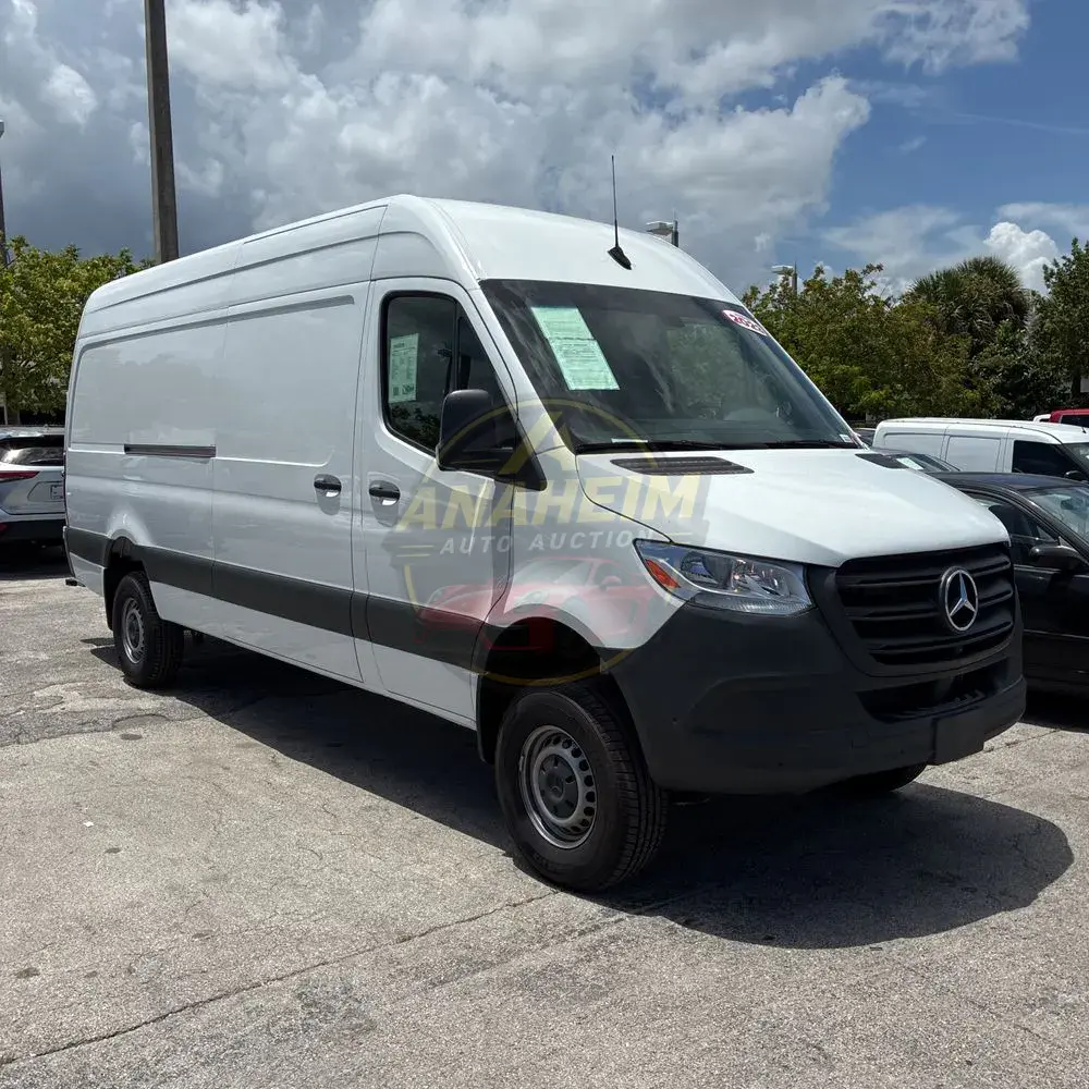 2023 Mercedes-Benz Sprinter 2500