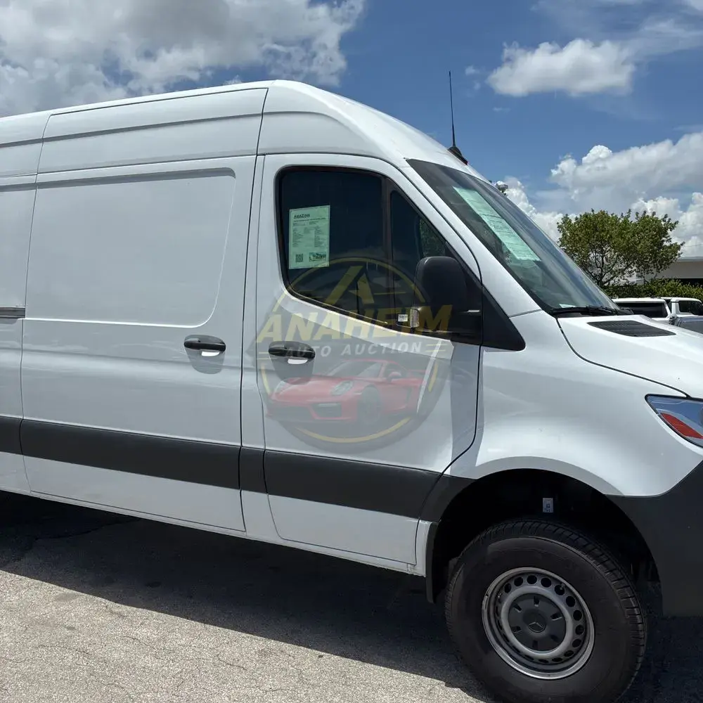2023 Mercedes-Benz Sprinter 2500