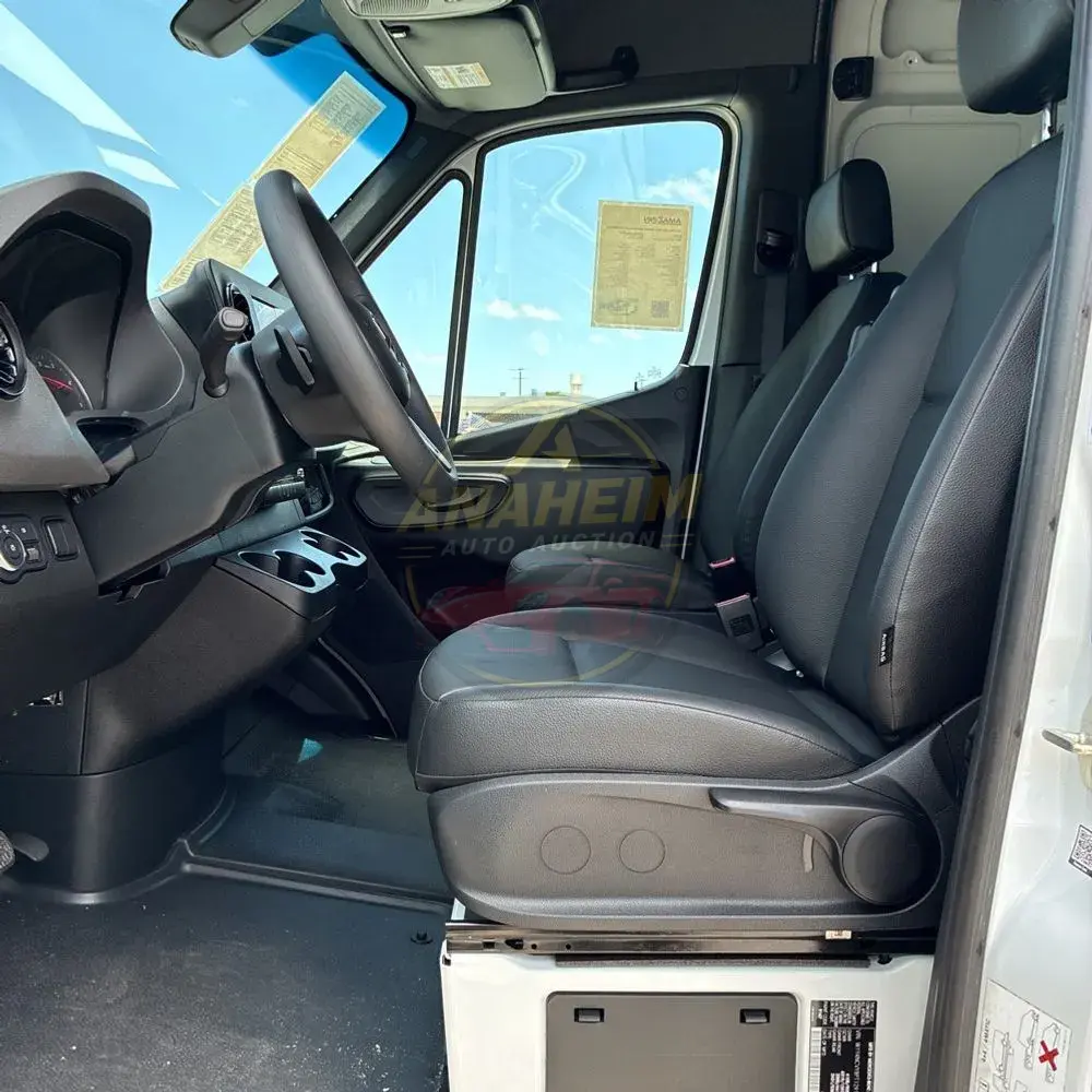 2023 Mercedes-Benz Sprinter 2500