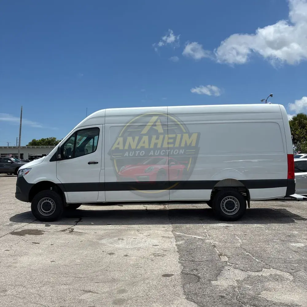 2023 Mercedes-Benz Sprinter 2500