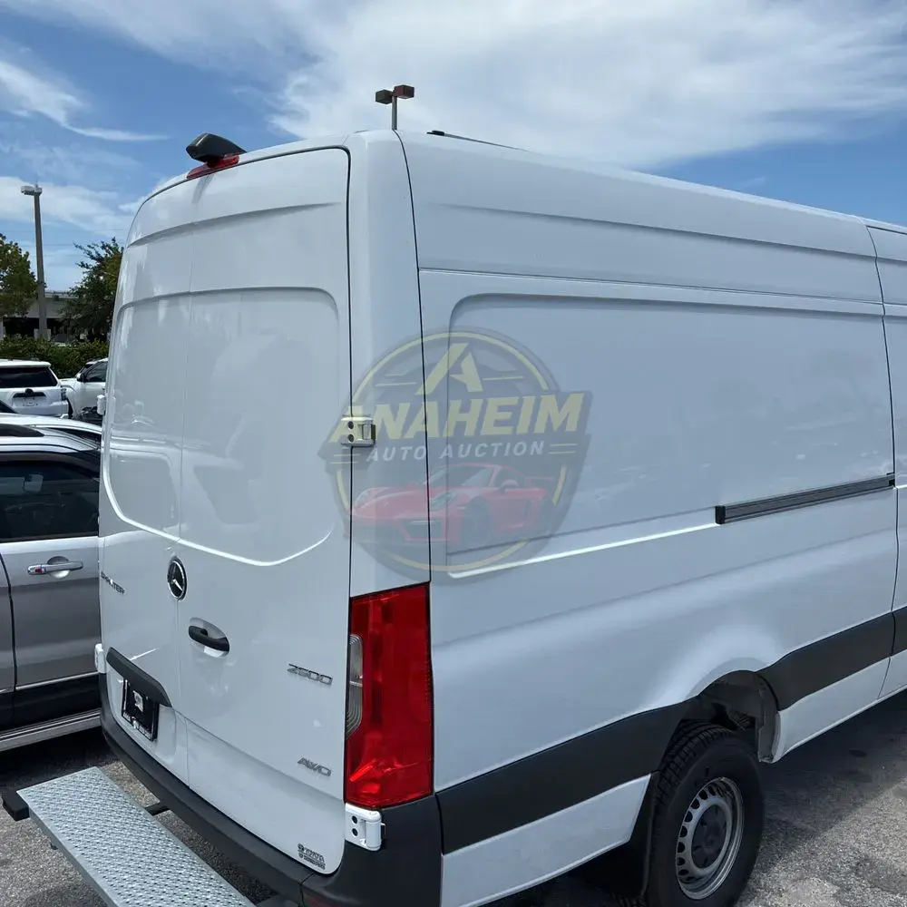 2023 Mercedes-Benz Sprinter 2500