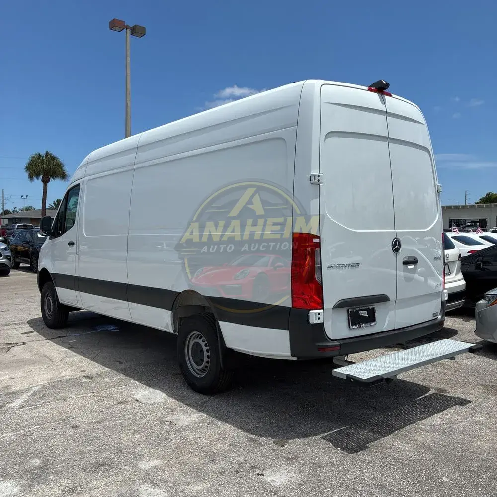 2023 Mercedes-Benz Sprinter 2500