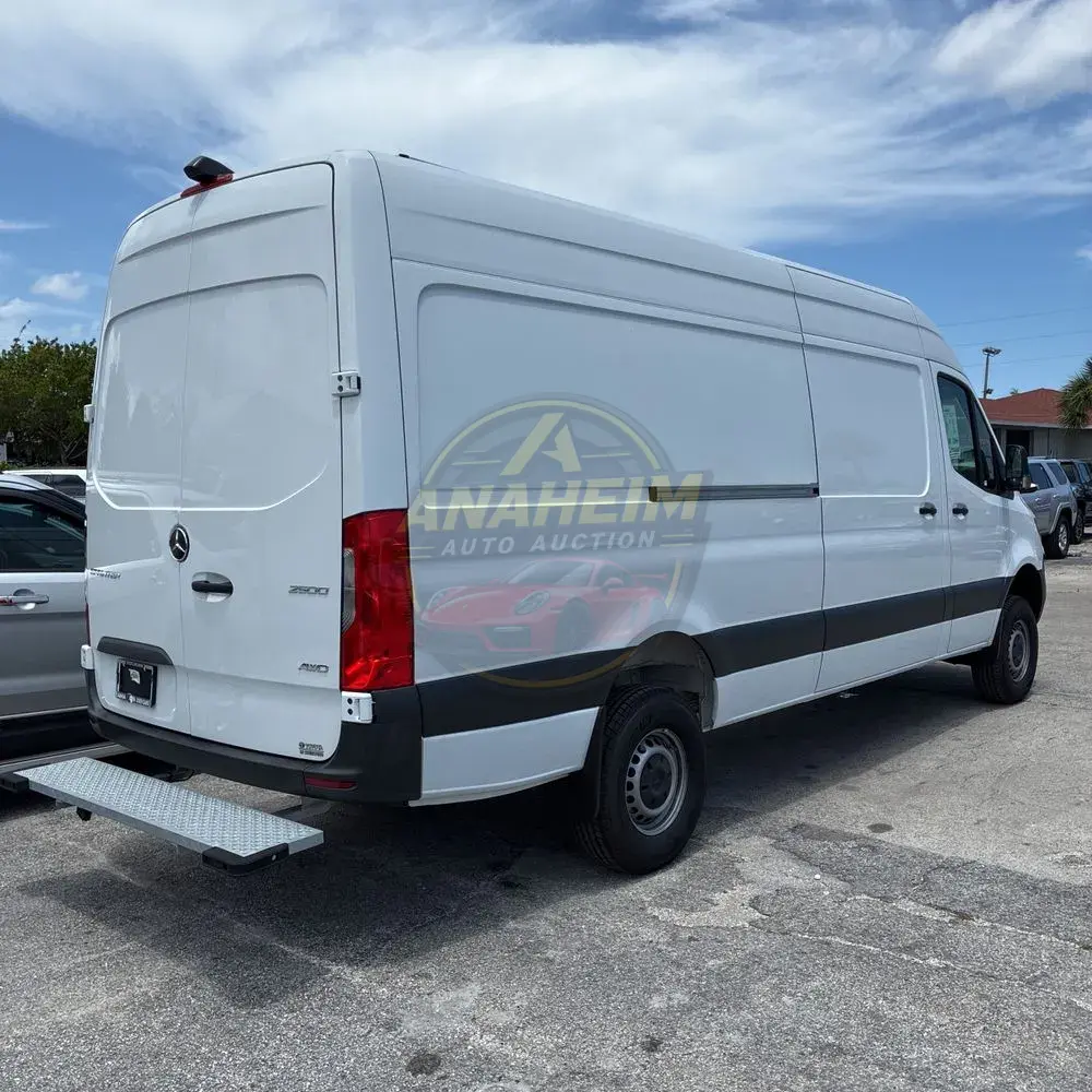 2023 Mercedes-Benz Sprinter 2500