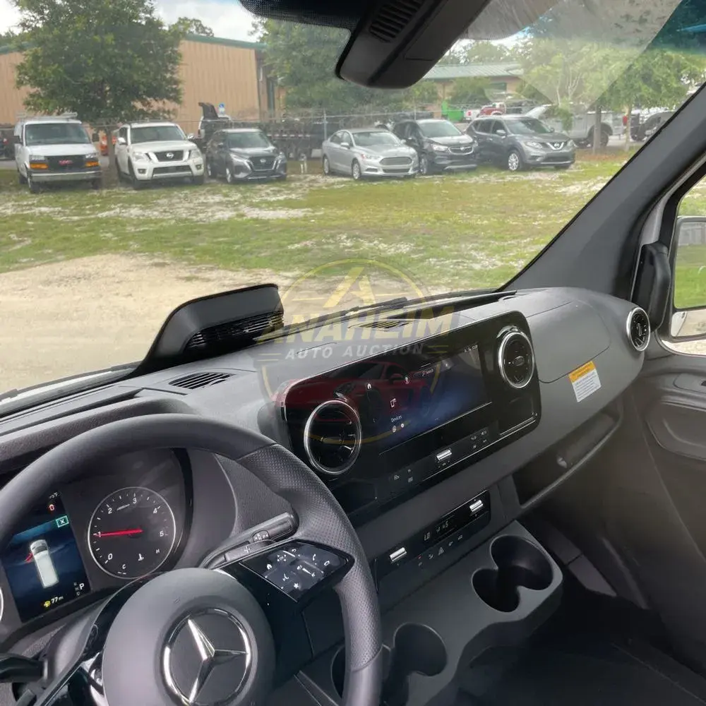 2025 Mercedes-Benz Sprinter 3500
