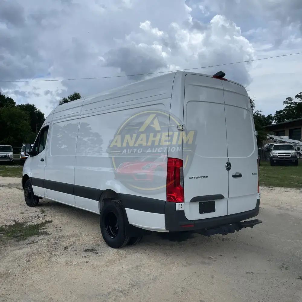 2025 Mercedes-Benz Sprinter 3500