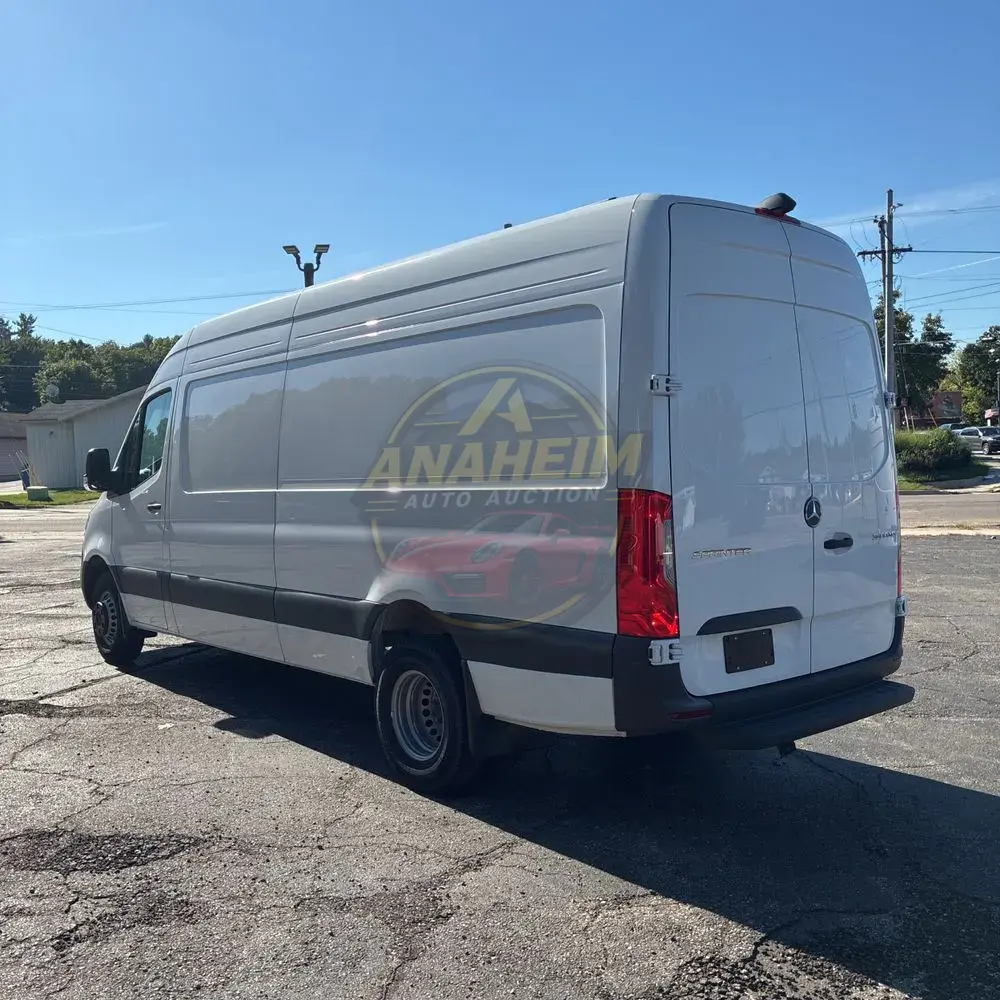 2024 Mercedes-Benz Sprinter 3500XD