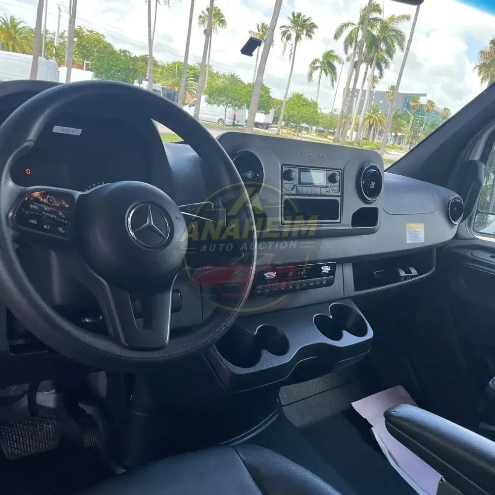 2021 Mercedes-Benz Sprinter 2500