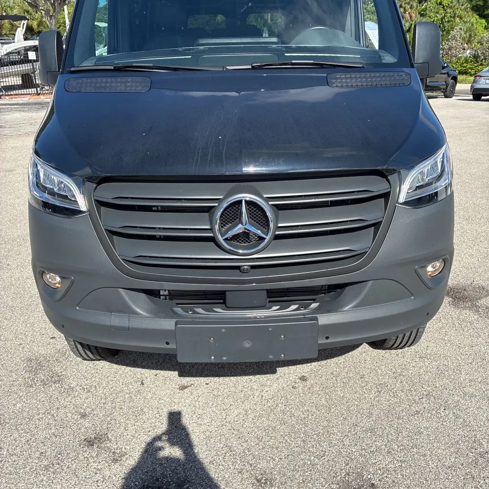 2024 Mercedes-Benz Sprinter 2500