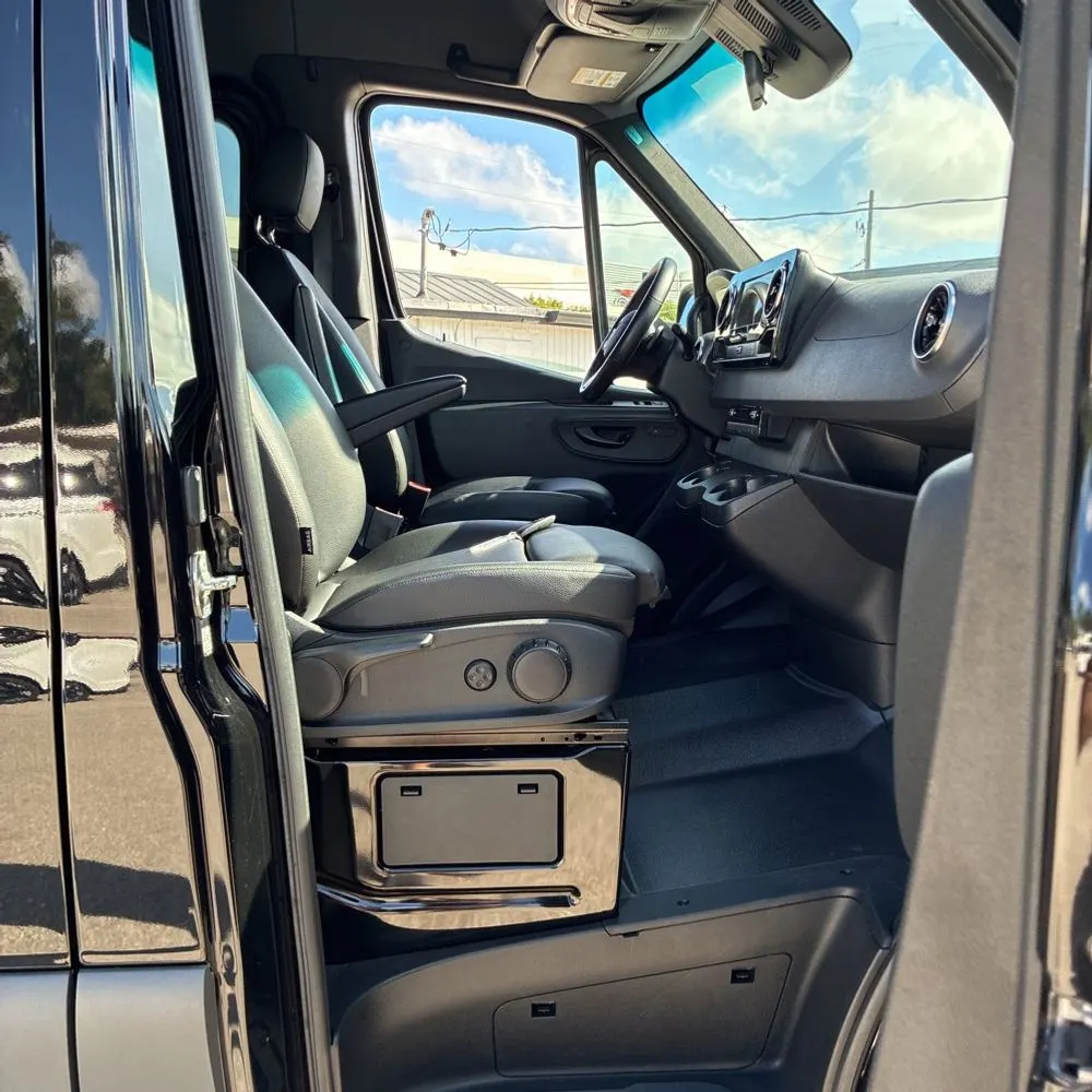 2024 Mercedes-Benz Sprinter 2500