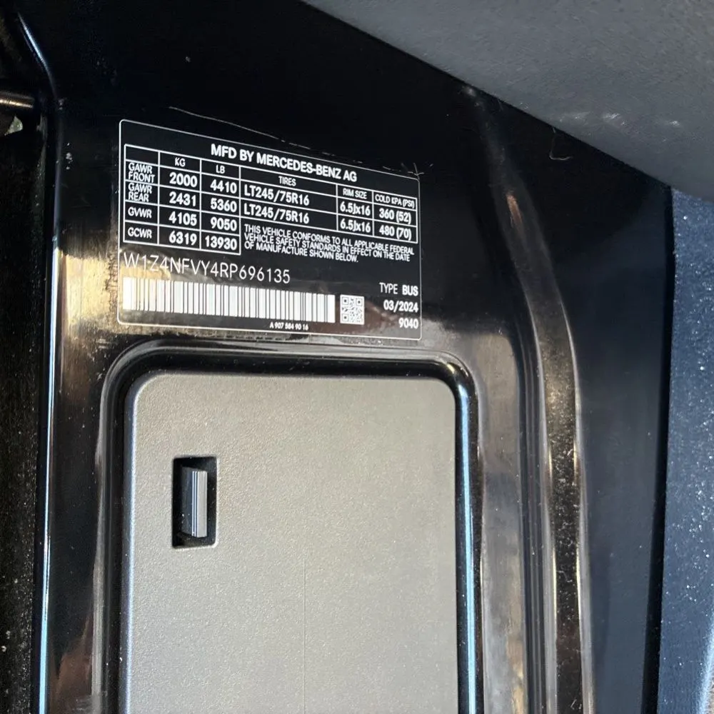 2024 Mercedes-Benz Sprinter 2500