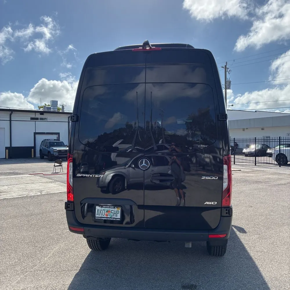 2024 Mercedes-Benz Sprinter 2500