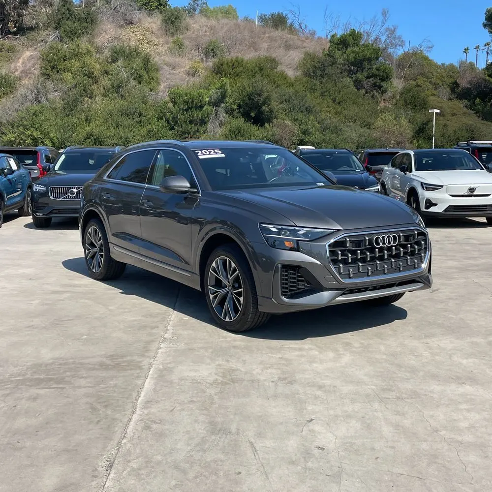 2025 Audi Q8 Premium 55