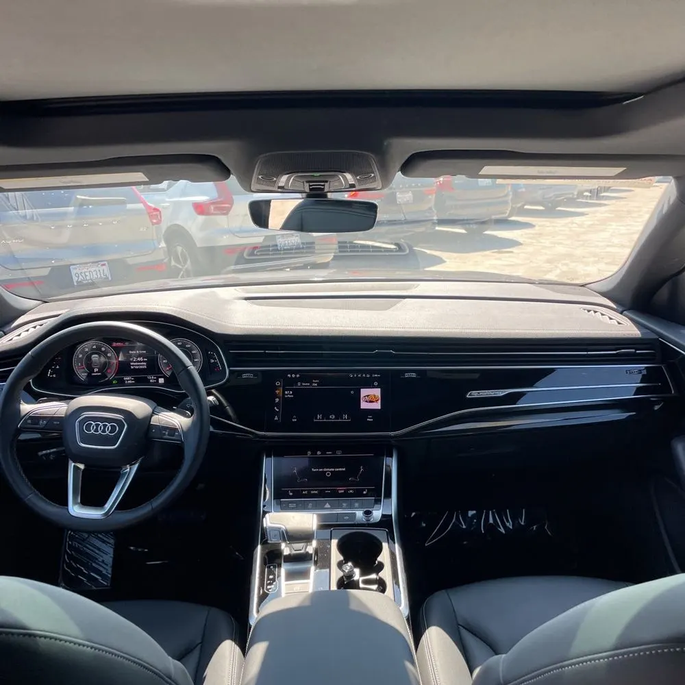 2025 Audi Q8 Premium 55