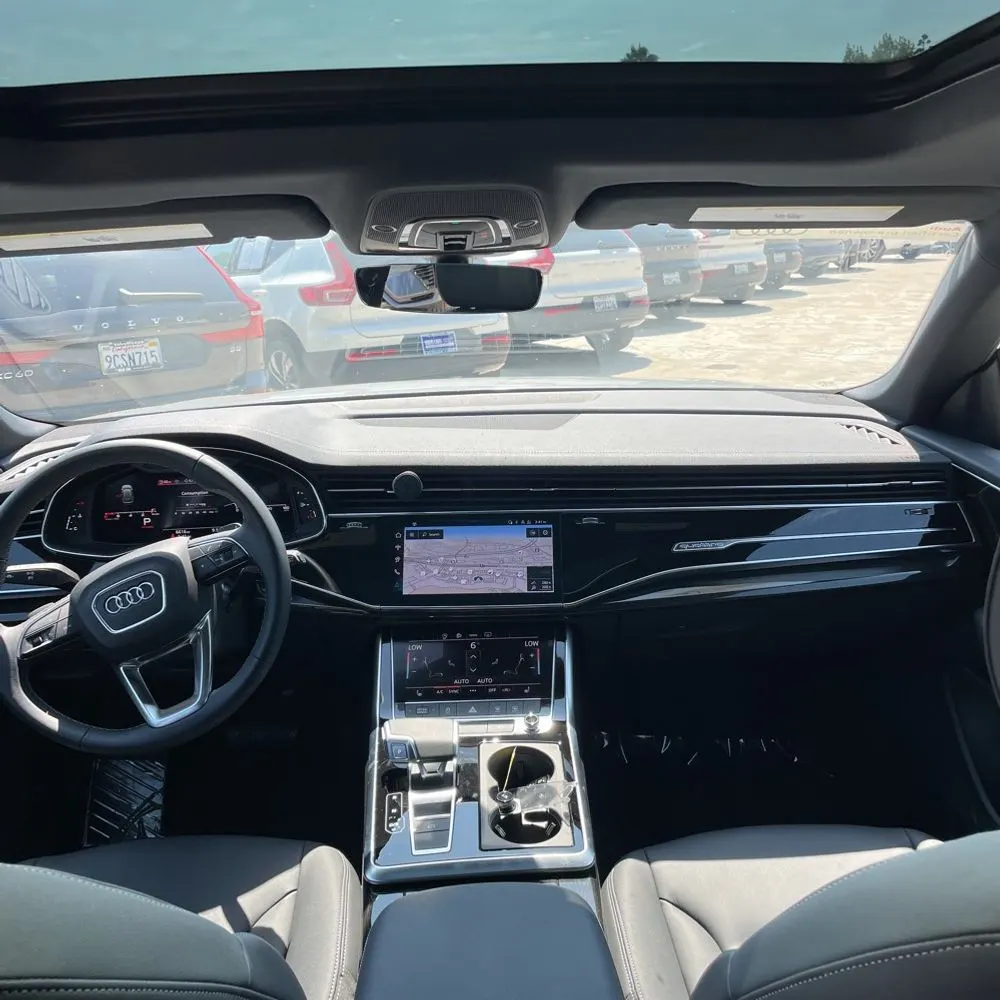 2025 Audi Q8 Premium 55