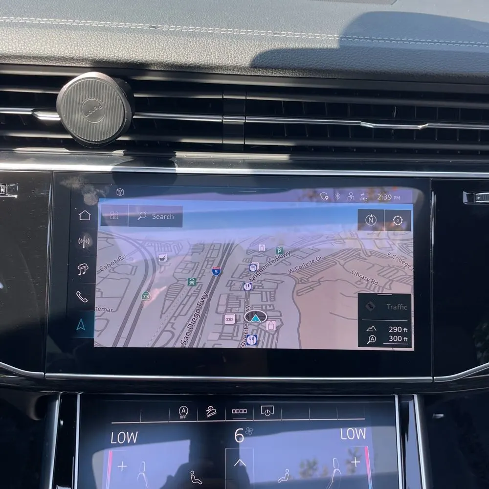 2025 Audi Q8 Premium 55