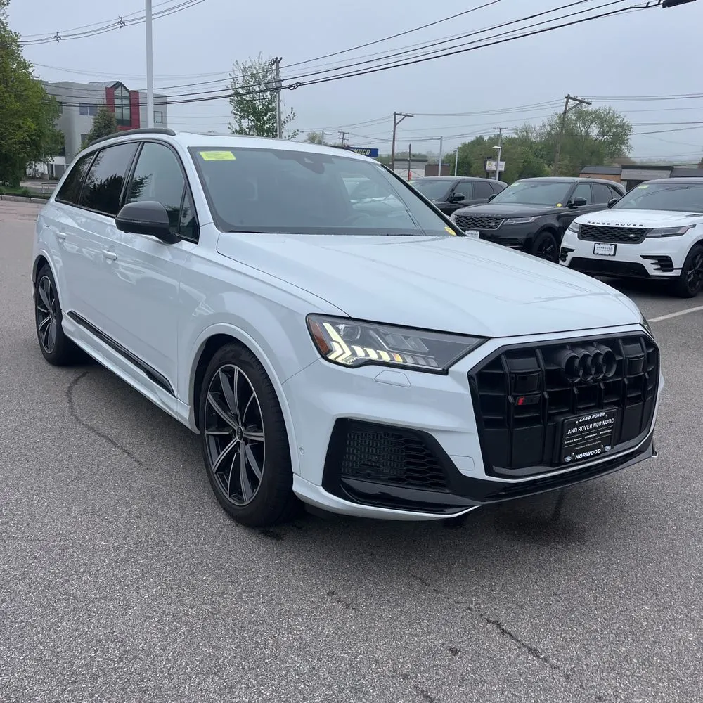 2023 Audi SQ7 Premium Plus