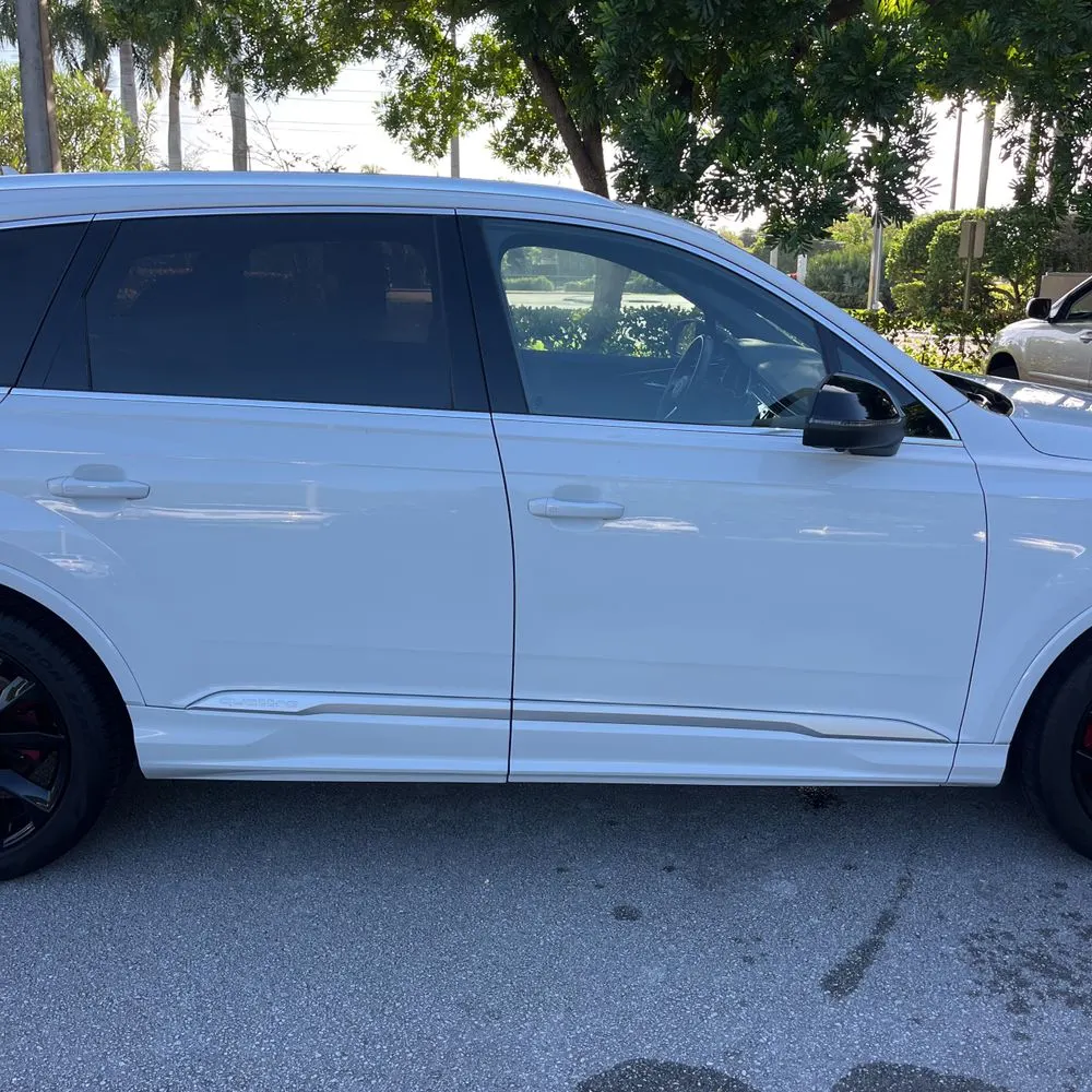 2023 Audi SQ7 4.0T Quattro Premium Plus