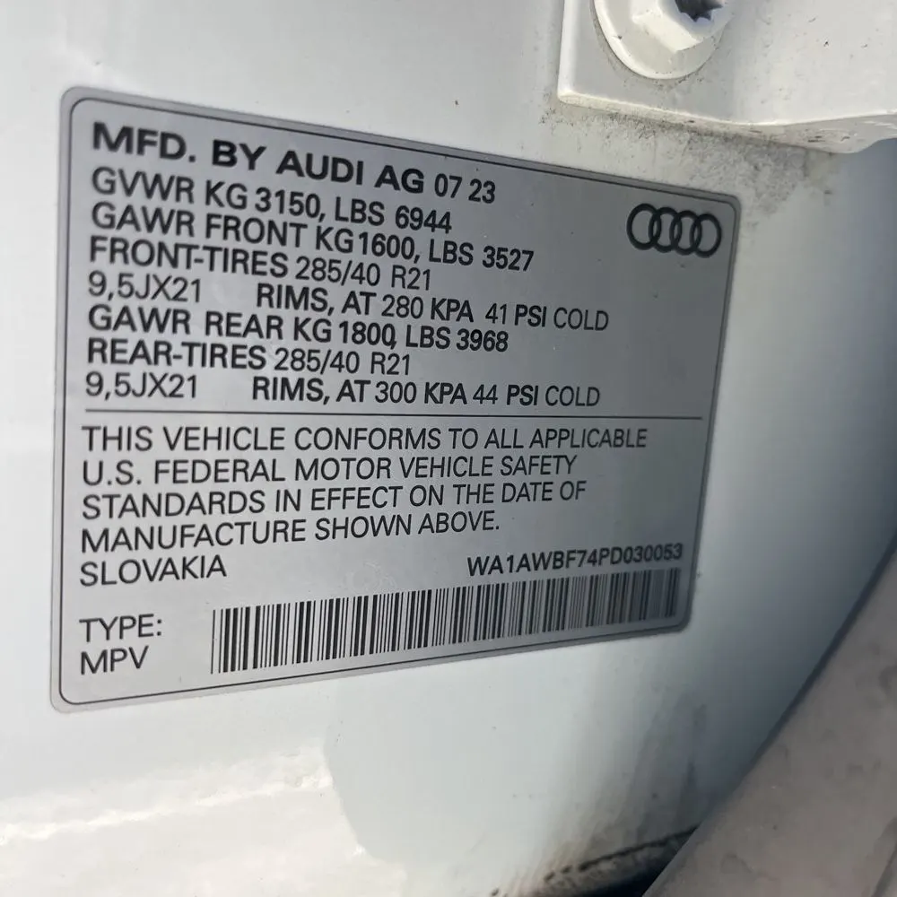 2023 Audi SQ7 4.0T Quattro Premium Plus