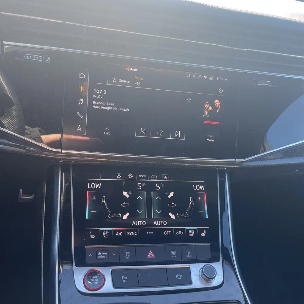 2022 Audi SQ7 Premium Plus