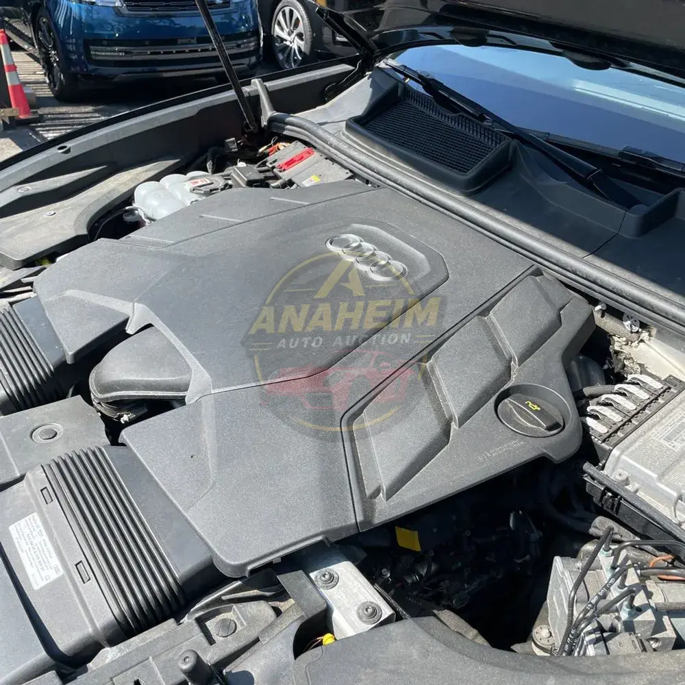 2023 Audi Q8 Premium Plus 55 TFSI