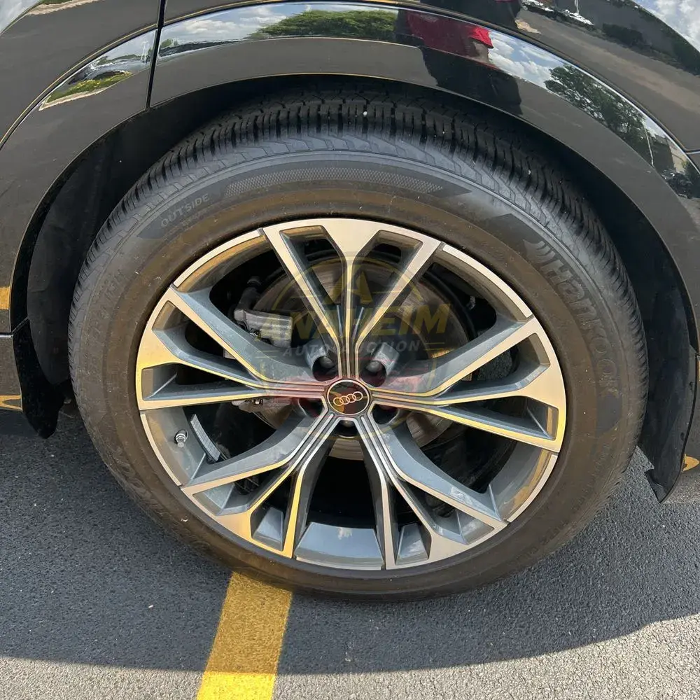 2024 Audi Q8 Prestige 55