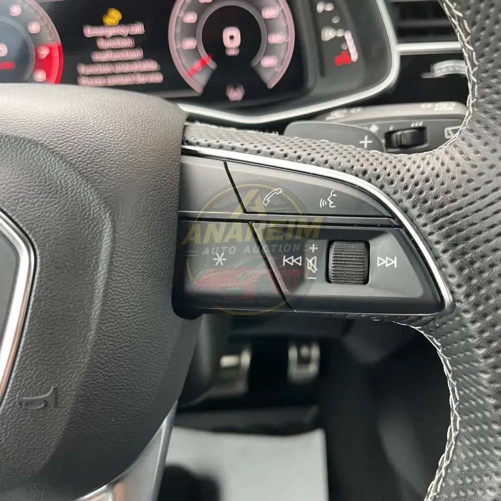 2023 Audi SQ8 Prestige