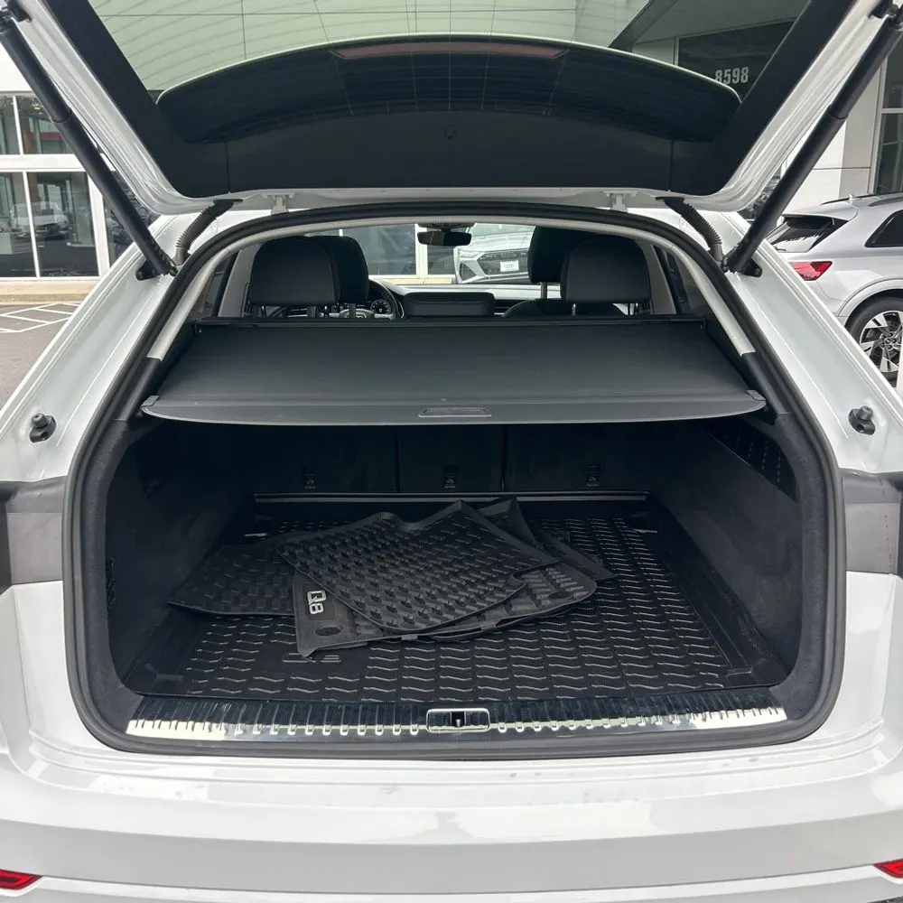 2023 Audi Q8 Premium Plus 55 TFSI 4D SUV 3.0T