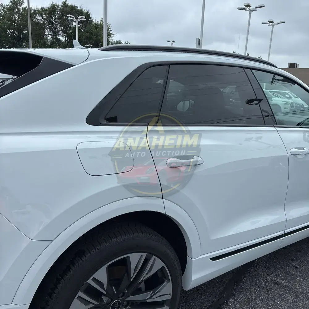 2025 Audi Q8 Premium Plus 55