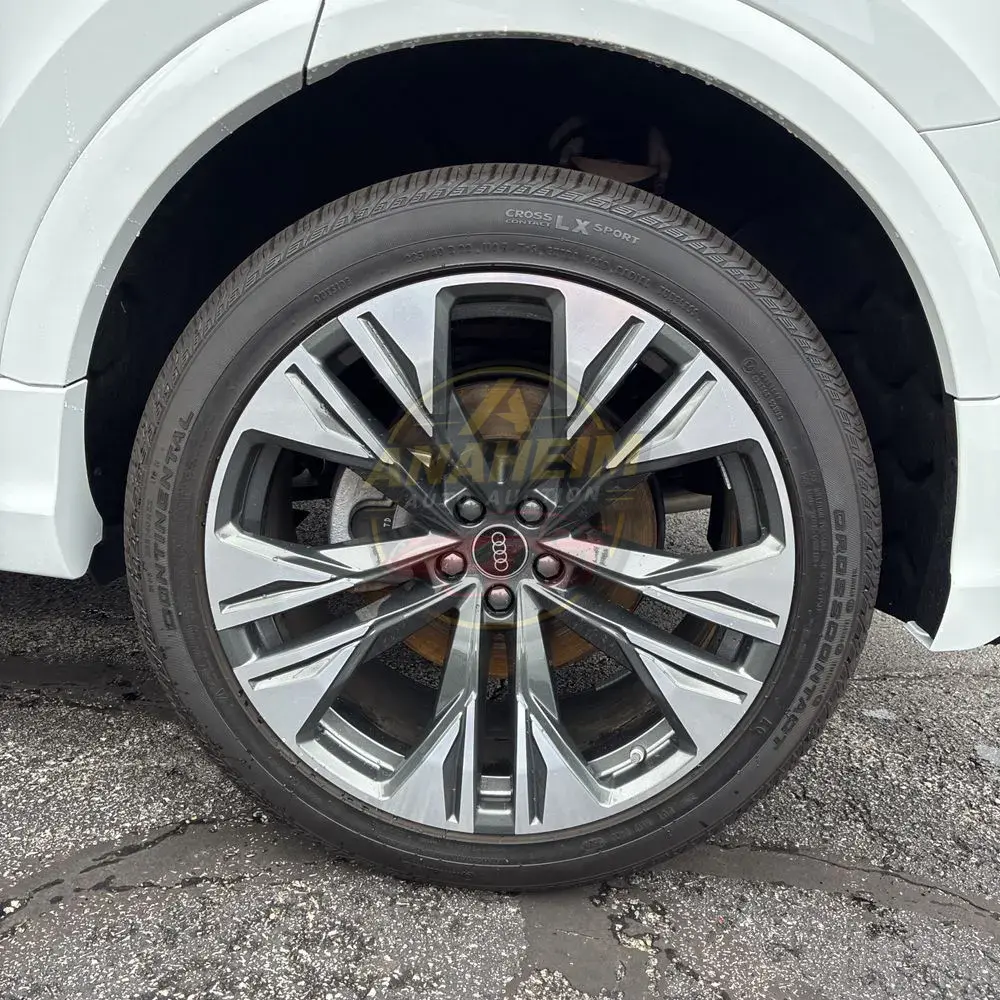 2025 Audi Q8 Premium Plus 55